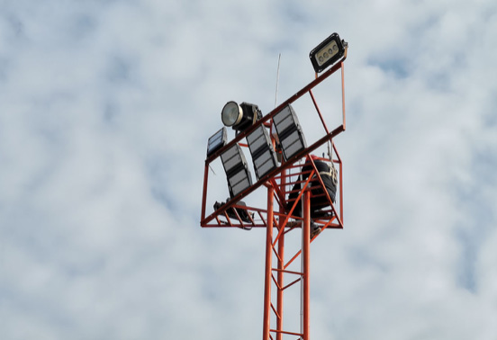 LED High Mast Light Standards LED høye mastlysstandarder